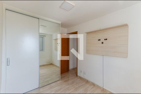 Apartamento à venda com 43m², 2 quartos e 1 vagaQuarto 2