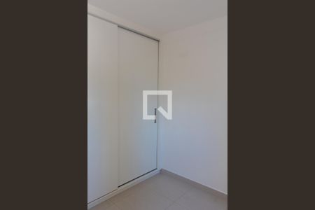 QUARTO 1 de apartamento para alugar com 2 quartos, 70m² em Vila Itapura, Campinas