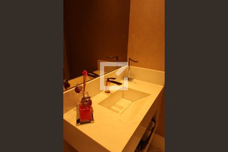 Casa à venda com 296m², 4 quartos e 3 vagasBanheiro da suíte 3 