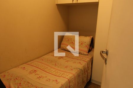 Casa à venda com 296m², 4 quartos e 3 vagasQuarto de Serviço