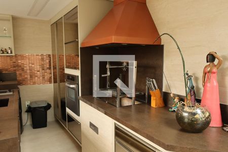 Casa à venda com 296m², 4 quartos e 3 vagasChurrasqueira