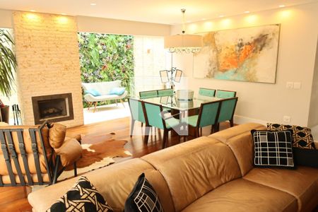 Sala de casa à venda com 4 quartos, 296m² em Planalto Paulista, São Paulo