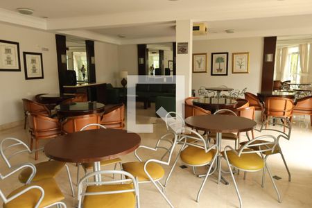 Casa à venda com 296m², 4 quartos e 3 vagasÁrea comum - Salão de festas