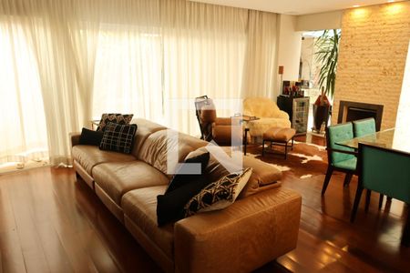 Sala de casa à venda com 4 quartos, 296m² em Planalto Paulista, São Paulo