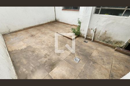 Casa para alugar com 114m², 3 quartos e 1 vaga Casa para alugar com 114m², 3 quartos e 1 vagaQuintal