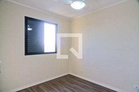 Quarto 1 de apartamento à venda com 2 quartos, 56m² em Vila Mangalot, São Paulo