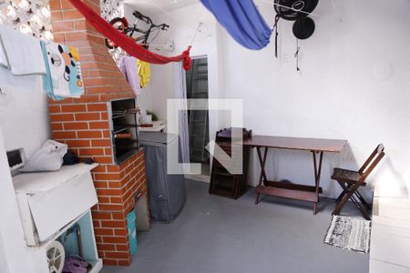 Casa à venda com 90m², 2 quartos e sem vagaÁrea de Serviço