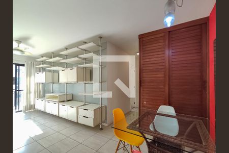Sala de apartamento à venda com 2 quartos, 73m² em São Cristóvão, Rio de Janeiro