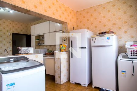 Casa à venda com 226m², 3 quartos e 2 vagasÁrea de Serviço