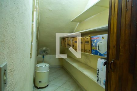 Casa à venda com 226m², 3 quartos e 2 vagasDepósito 2