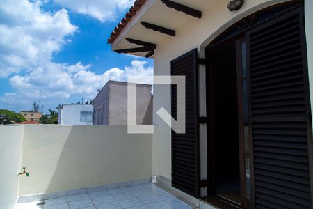 Casa à venda com 226m², 3 quartos e 2 vagasVaranda do Quarto 2
