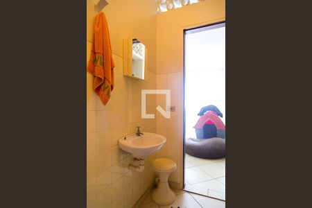 Casa à venda com 226m², 3 quartos e 2 vagasBanheiro da Edícula