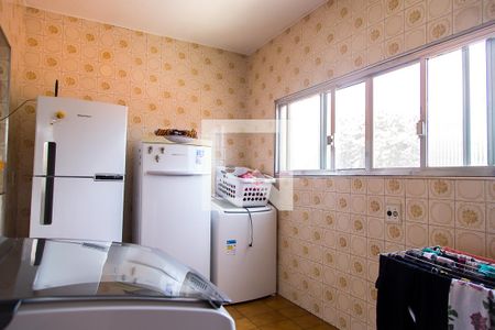 Casa à venda com 226m², 3 quartos e 2 vagasÁrea de Serviço