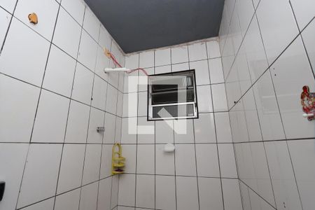 Banheiro de casa para alugar com 1 quarto, 60m² em Jardim Vila Carrao, São Paulo