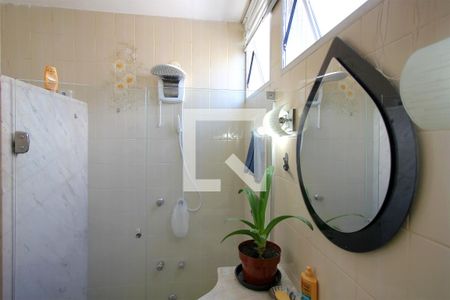 Apartamento à venda com 220m², 4 quartos e 2 vagasBanheiro da Suíte