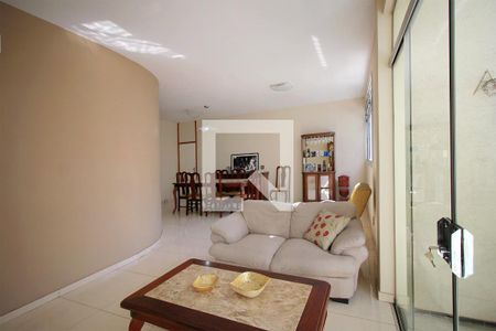 Sala de apartamento à venda com 4 quartos, 220m² em Serra, Belo Horizonte