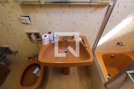 Apartamento à venda com 92m², 2 quartos e sem vaga Apartamento à venda com 92m², 2 quartos e sem vagaBanheiro