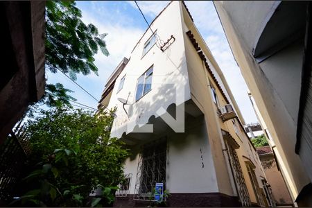 Apartamento à venda com 86m², 3 quartos e sem vaga Apartamento à venda com 86m², 3 quartos e sem vagaFachada