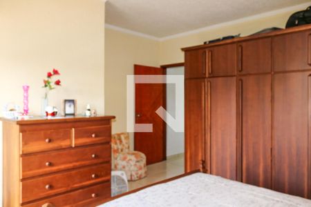 Casa à venda com 250m², 3 quartos e 6 vagasSuíte