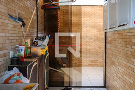 Casa à venda com 250m², 3 quartos e 6 vagasÁrea de Serviço