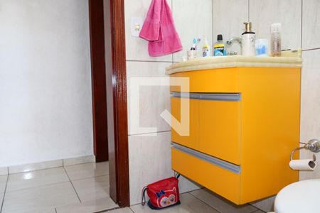 Casa à venda com 250m², 3 quartos e 6 vagasBanheiro Social