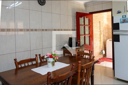 Casa à venda com 250m², 3 quartos e 6 vagasCozinha