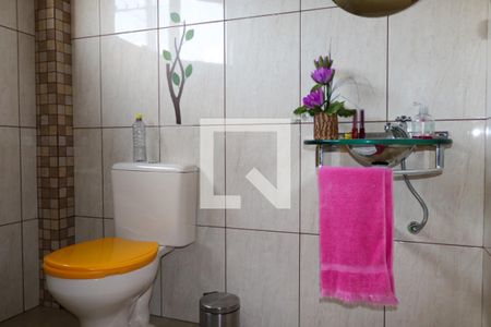 Casa à venda com 250m², 3 quartos e 6 vagasLavabo