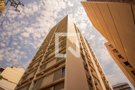 Apartamento à venda com 100m², 3 quartos e 1 vagaFachada