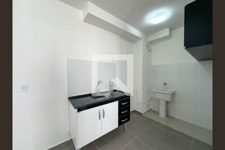 Sala/Cozinha de apartamento para alugar com 2 quartos, 34m² em Santo Amaro, São Paulo