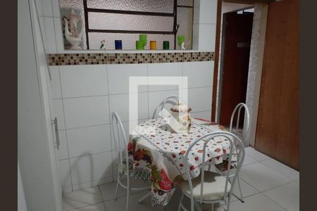 Casa à venda com 3 quartos, 190m² em Santa Monica, Belo Horizonte