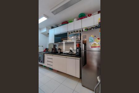 Cozinha de apartamento para alugar com 3 quartos, 96m² em Vila Andrade, São Paulo