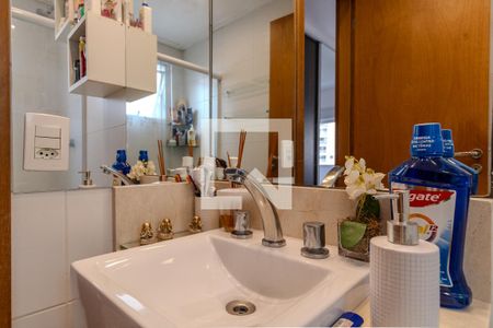 Apartamento para alugar com 96m², 3 quartos e 2 vagas Apartamento para alugar com 96m², 3 quartos e 2 vagasSuíte