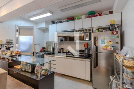 Apartamento para alugar com 96m², 3 quartos e 2 vagas Apartamento para alugar com 96m², 3 quartos e 2 vagasCozinha