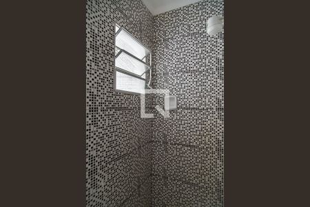 Banheiro de apartamento para alugar com 1 quarto, 50m² em Parque Jabaquara, São Paulo