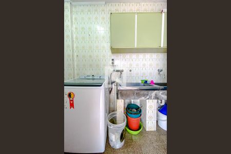 Casa à venda com 186m², 4 quartos e 2 vagasÁrea de Serviço