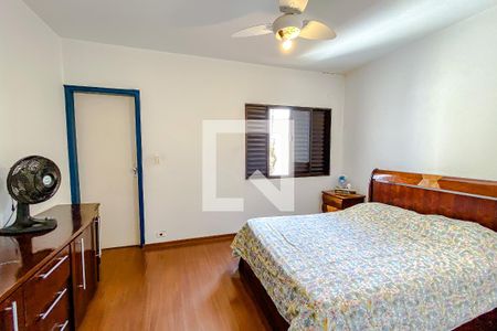 Casa à venda com 186m², 4 quartos e 2 vagasQuarto 2 - Suíte