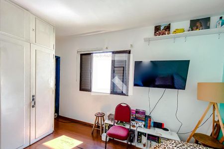 Casa à venda com 186m², 4 quartos e 2 vagasQuarto 1 - Suíte