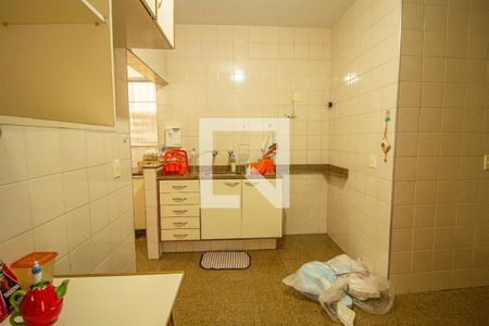 Apartamento para alugar com 98m², 2 quartos e 1 vaga Apartamento para alugar com 98m², 2 quartos e 1 vagaCozinha