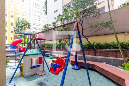 Apartamento à venda com 241m², 3 quartos e 3 vagasÁrea comum - Playground