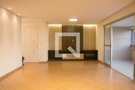 Apartamento à venda com 175m², 3 quartos e 3 vagasSala