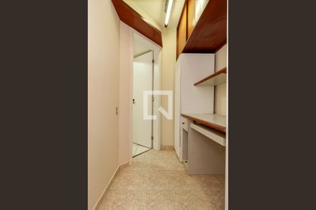 Apartamento para alugar com 100m², 3 quartos e 2 vagasÁrea de Serviço - Quarto