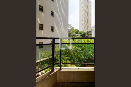 Apartamento para alugar com 100m², 3 quartos e 2 vagasSuíte - Varanda