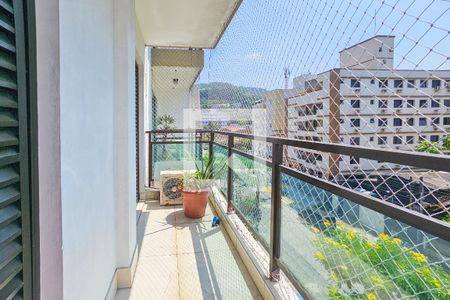 Apartamento para alugar com 100m², 3 quartos e 1 vaga Apartamento para alugar com 100m², 3 quartos e 1 vagaVaranda Quarto