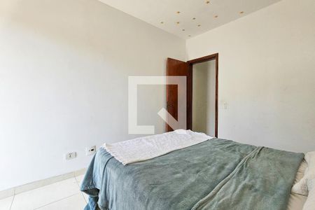 Apartamento para alugar com 100m², 3 quartos e 1 vaga Apartamento para alugar com 100m², 3 quartos e 1 vagaQuarto