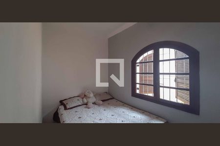 Casa à venda com 300m², 3 quartos e 4 vagas Casa à venda com 300m², 3 quartos e 4 vagasQuarto 1