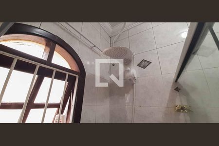 Casa à venda com 300m², 3 quartos e 4 vagas Casa à venda com 300m², 3 quartos e 4 vagasBanheiro Social