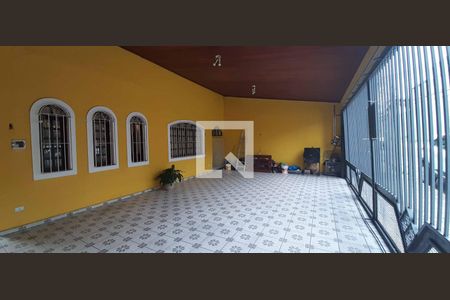 Casa à venda com 300m², 3 quartos e 4 vagas Casa à venda com 300m², 3 quartos e 4 vagasGaragem