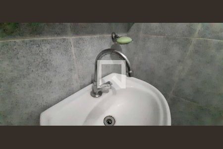 Casa à venda com 300m², 3 quartos e 4 vagas Casa à venda com 300m², 3 quartos e 4 vagasBanheiro