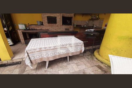 Casa à venda com 300m², 3 quartos e 4 vagas Casa à venda com 300m², 3 quartos e 4 vagasChurrasqueira