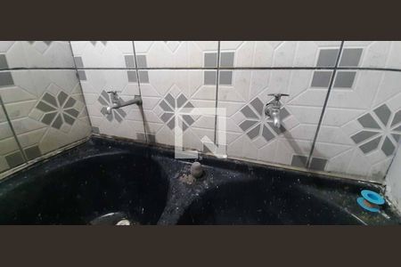 Casa à venda com 300m², 3 quartos e 4 vagas Casa à venda com 300m², 3 quartos e 4 vagasLavanderia